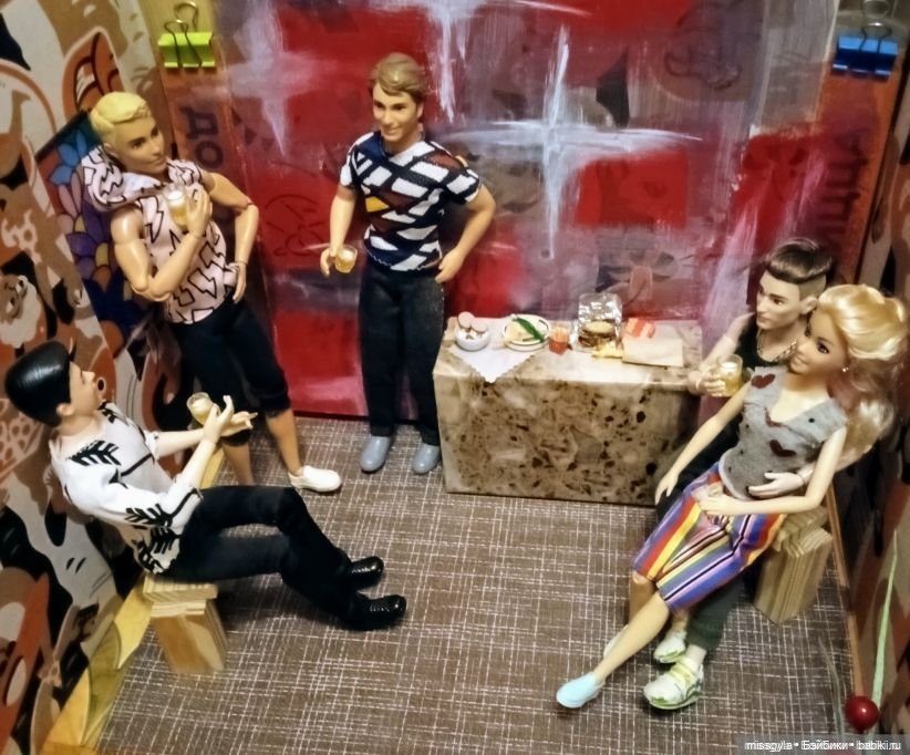 Гаражные посиделки — Куклы Barbie (Барби): Looks (фото 2)