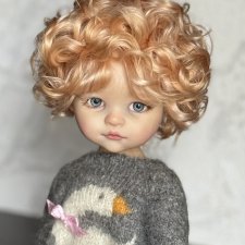 Парик для Паолы и подобных по обхвату головы кукол