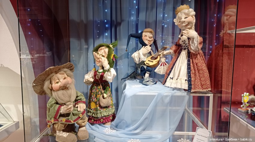 Я поведу тебя в музей! Выставка авторских кукол - часть 1