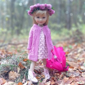 Под дождём...