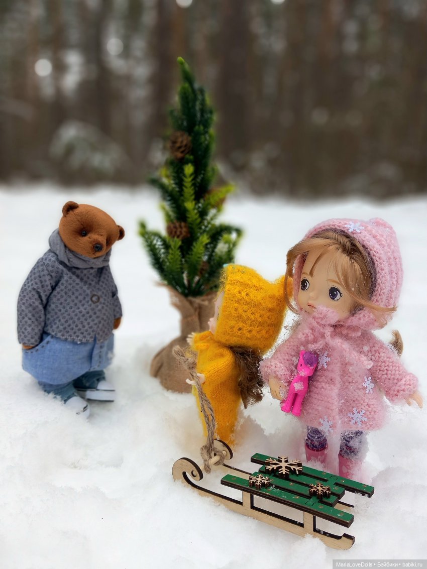 В лес за ёлочкой 🌲🌲🌲 — Куклы Xiaomi Monst (Сяоми) и Pipitom: шарнирные