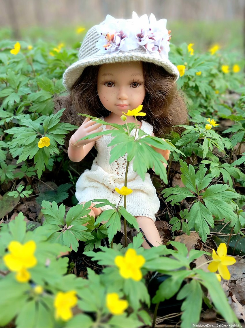 Не всё цветочные букеты собирать, ведь правда