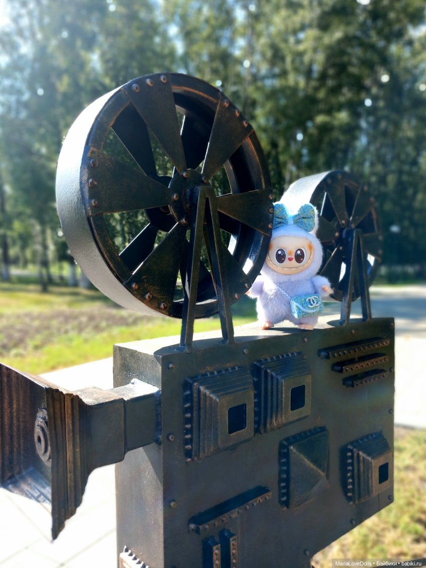 Здравствуй, город детства