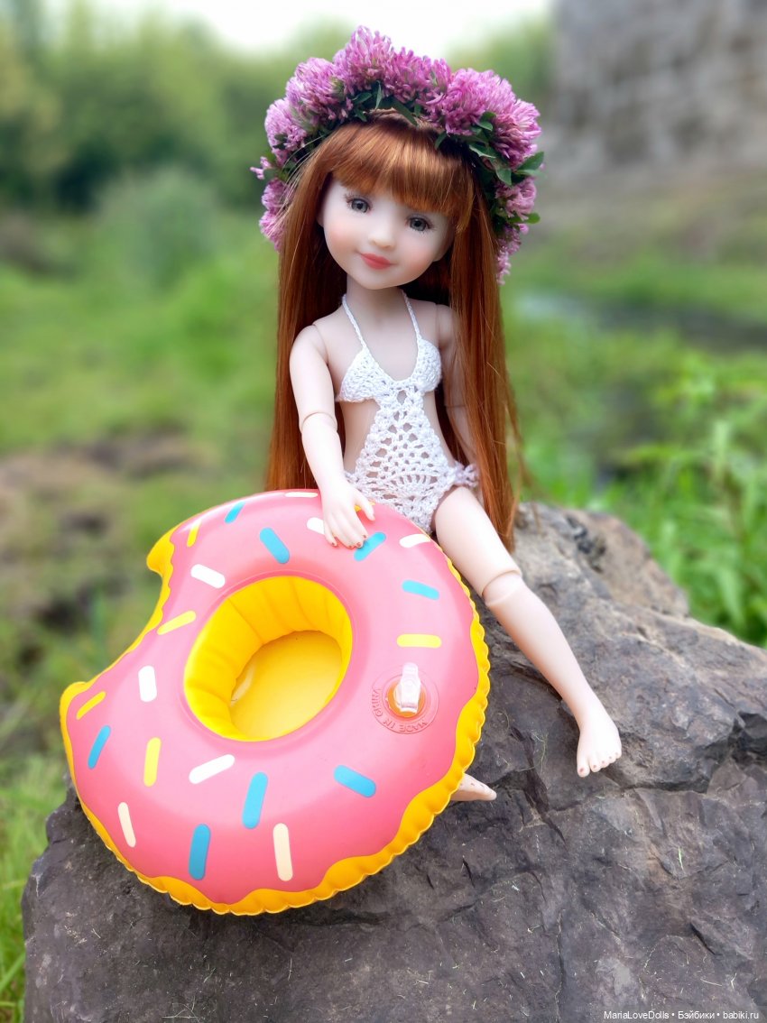 В окружении — Куклы Ruby Red (Руби Ред) Fashion Friends: Siblies