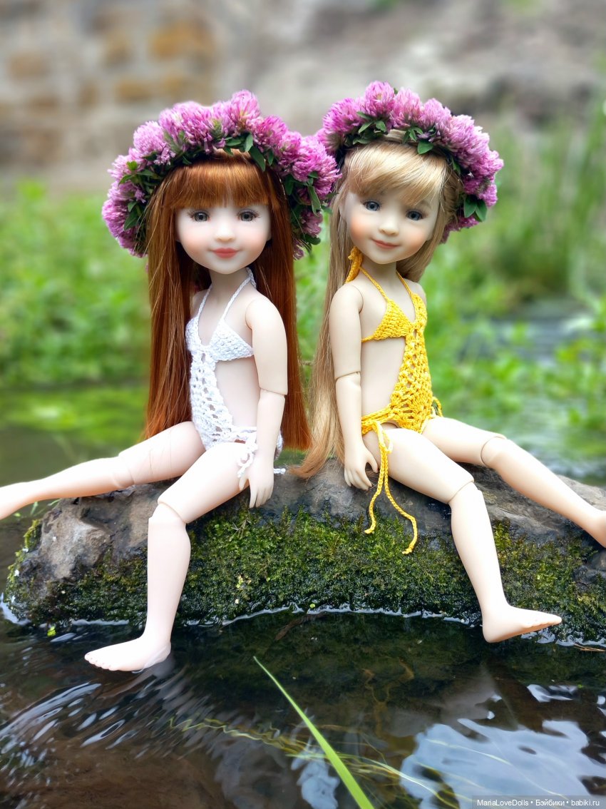 В окружении — Куклы Ruby Red (Руби Ред) Fashion Friends: Siblies (фото 5)