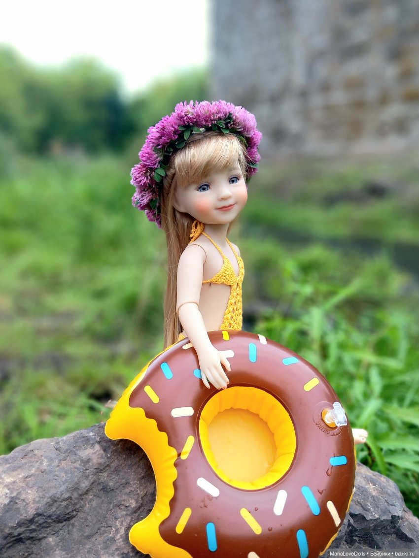 В окружении — Куклы Ruby Red (Руби Ред) Fashion Friends: Siblies