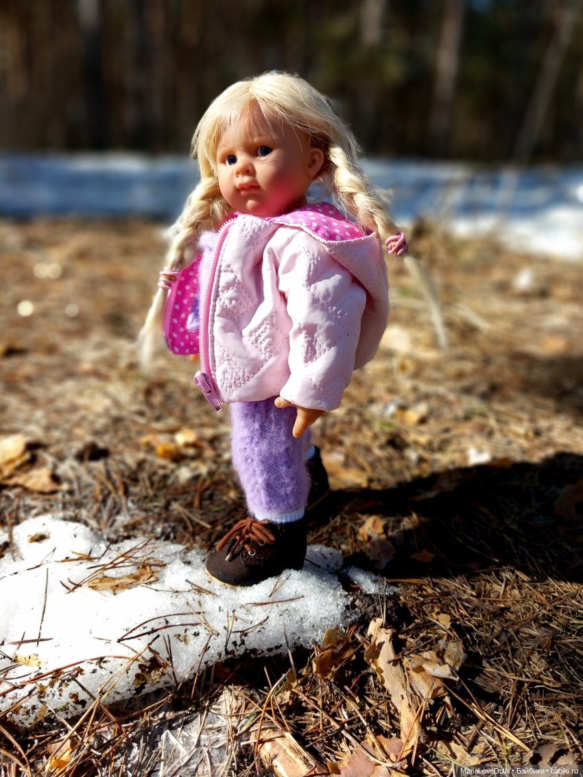 На проталинках весенних или большое "здрасте", жаворонки