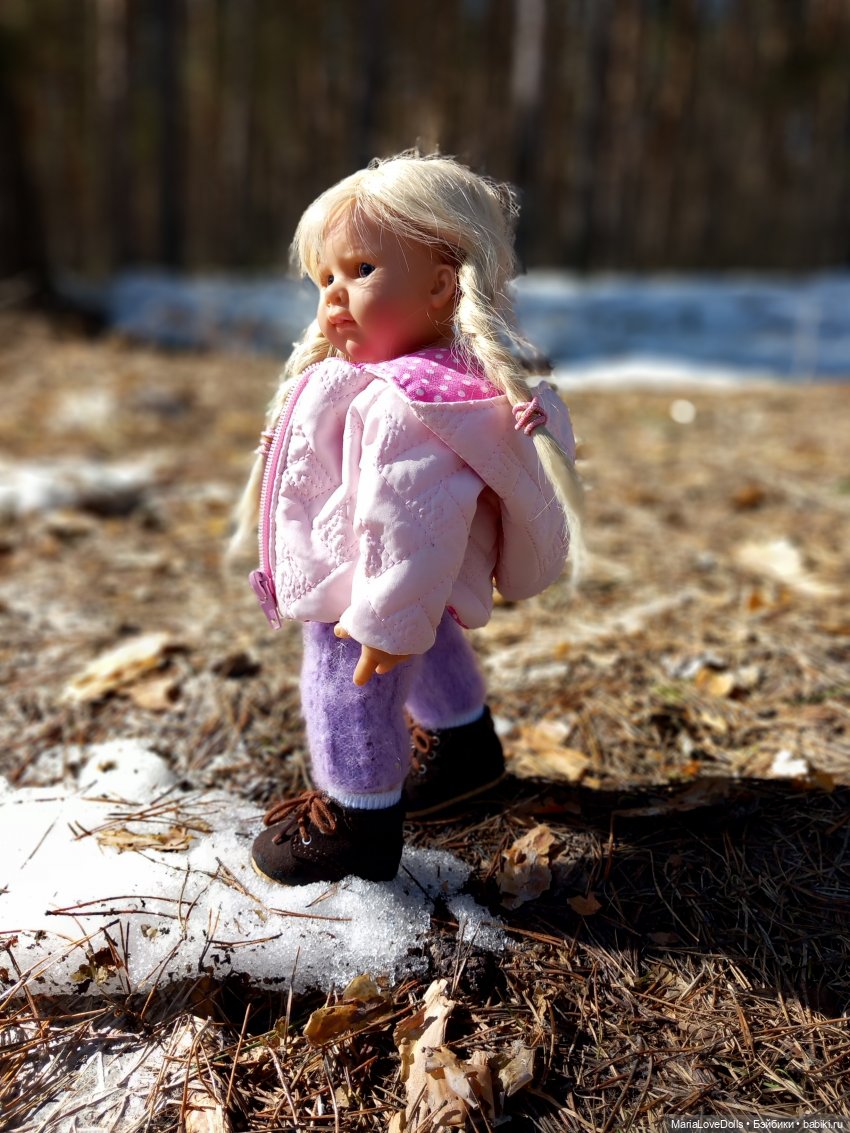 На проталинках весенних или большое "здрасте", жаворонки