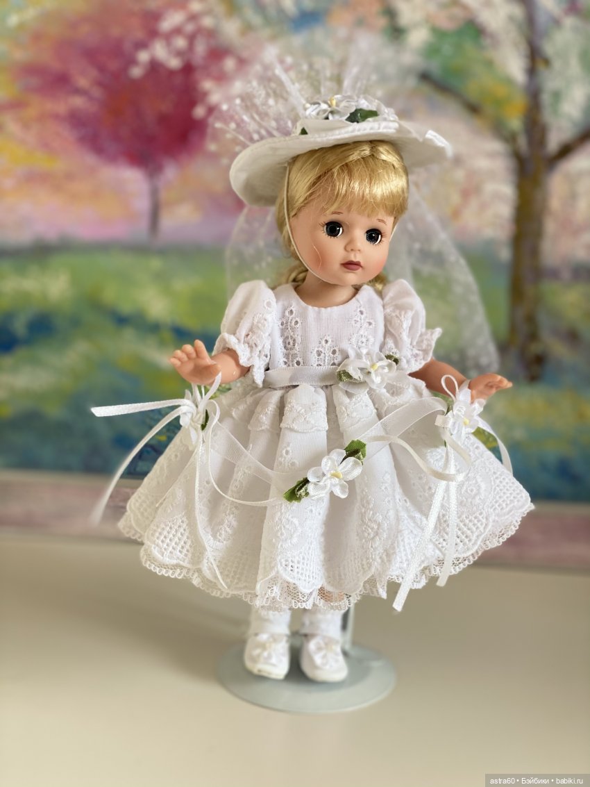 Очаровательная неделька от Susan Wakeen