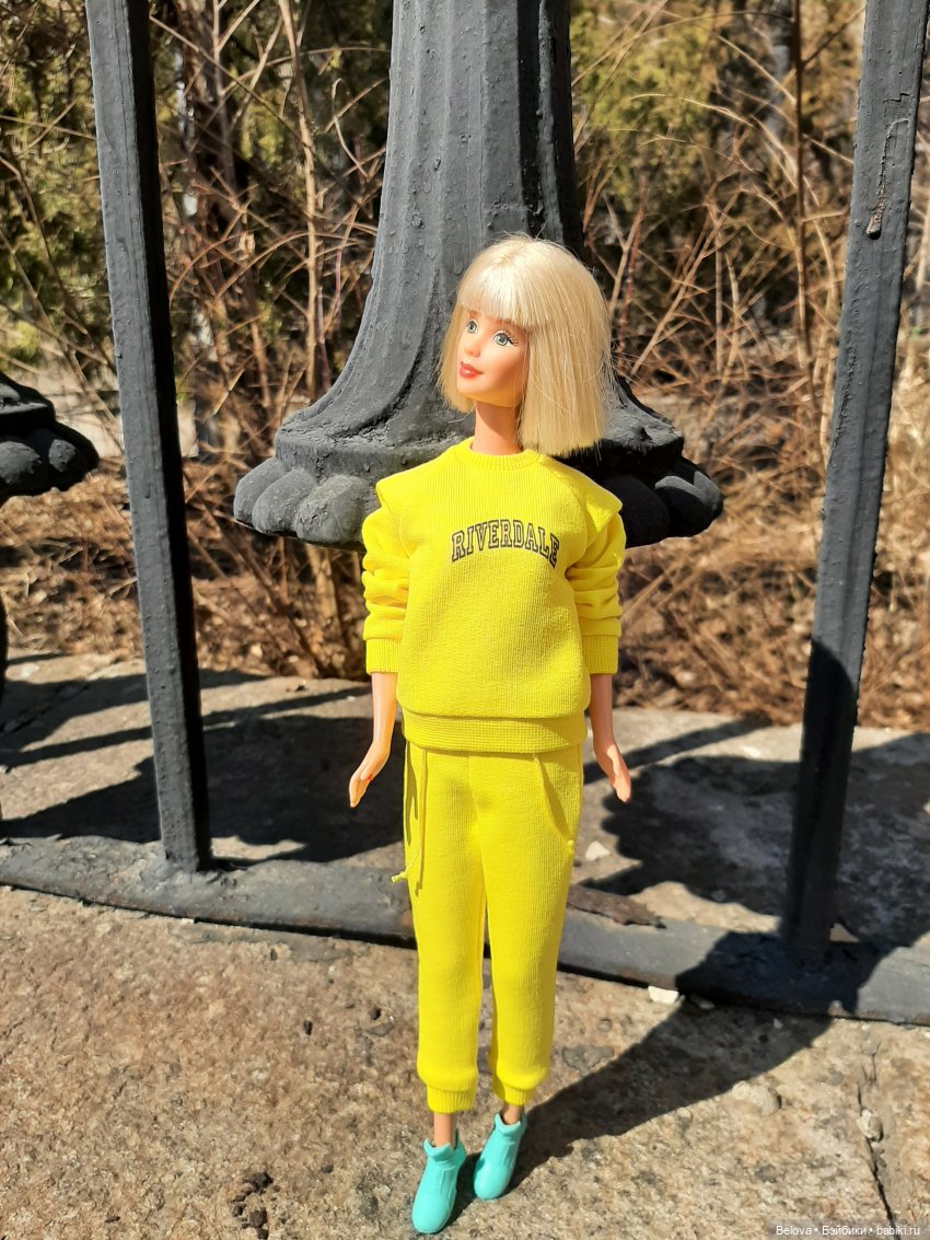 Весенняя прогулка | Бэйбики Весенняя прогулка — Куклы Barbie (Барби): Looks (фото 7)