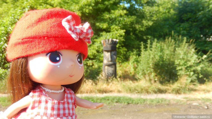 Ирэн и деревянные статуи. Прогулка (фото 4)