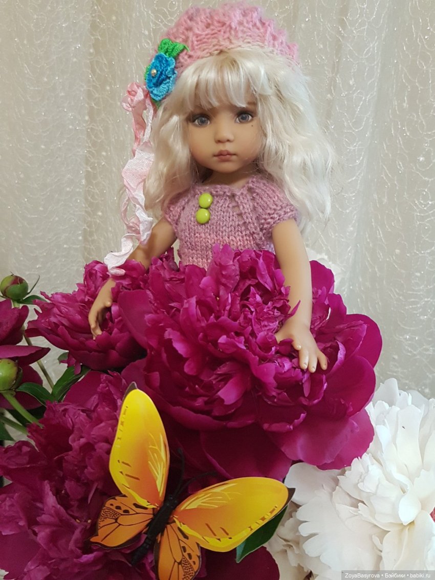 Пионовые куколки — Куклы Ruby Red (Руби Ред) Fashion Friends: Siblies (фото 5)