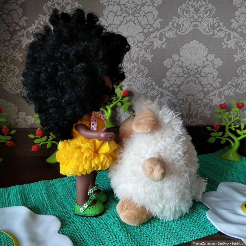 Кто на свете всех кудрявей, всех кудрявей, кучерявей