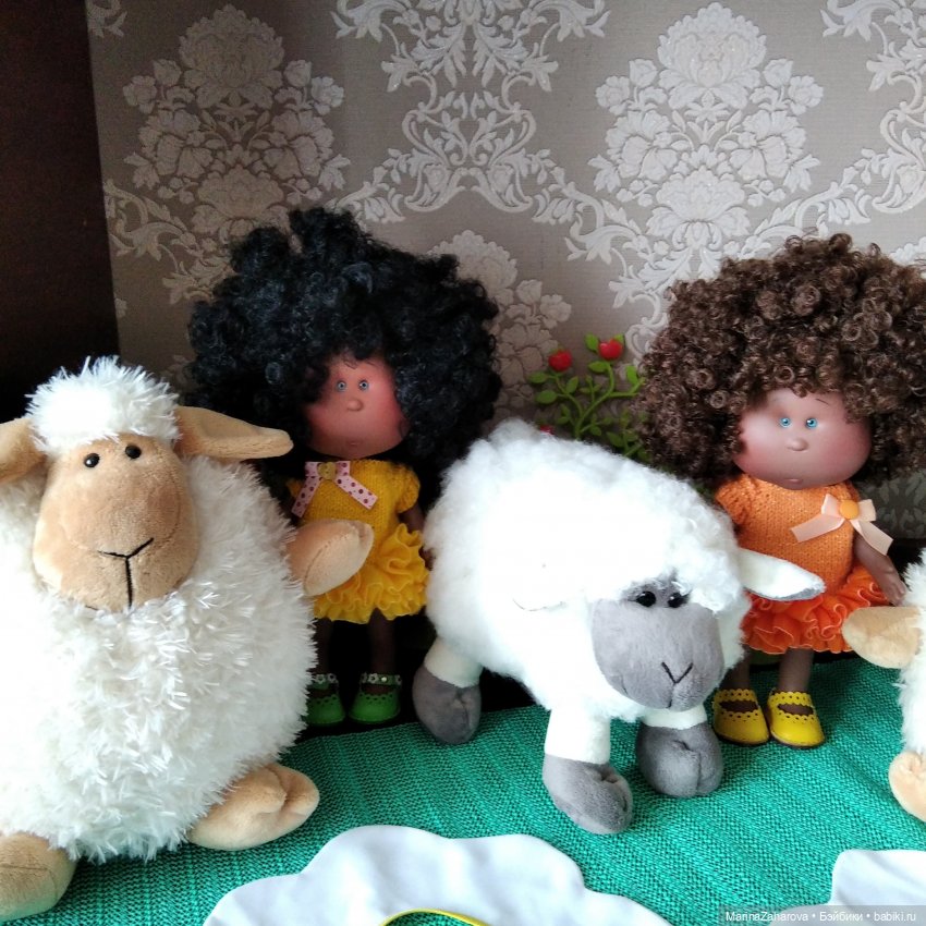 Кто на свете всех кудрявей, всех кудрявей, кучерявей