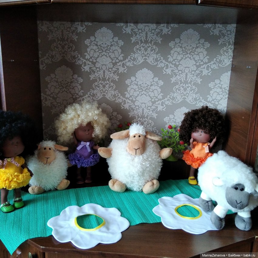 Кто на свете всех кудрявей, всех кудрявей, кучерявей