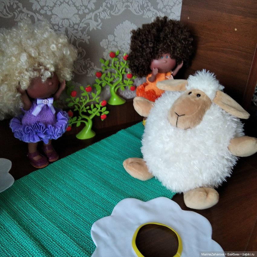 Кто на свете всех кудрявей, всех кудрявей, кучерявей