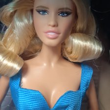 Barbie Signature Claudia Schiffer