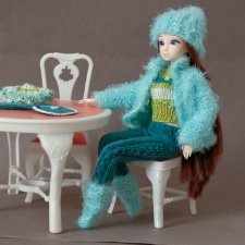 Кукла с аутфитом