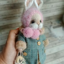 Дашенька - мамина помощница