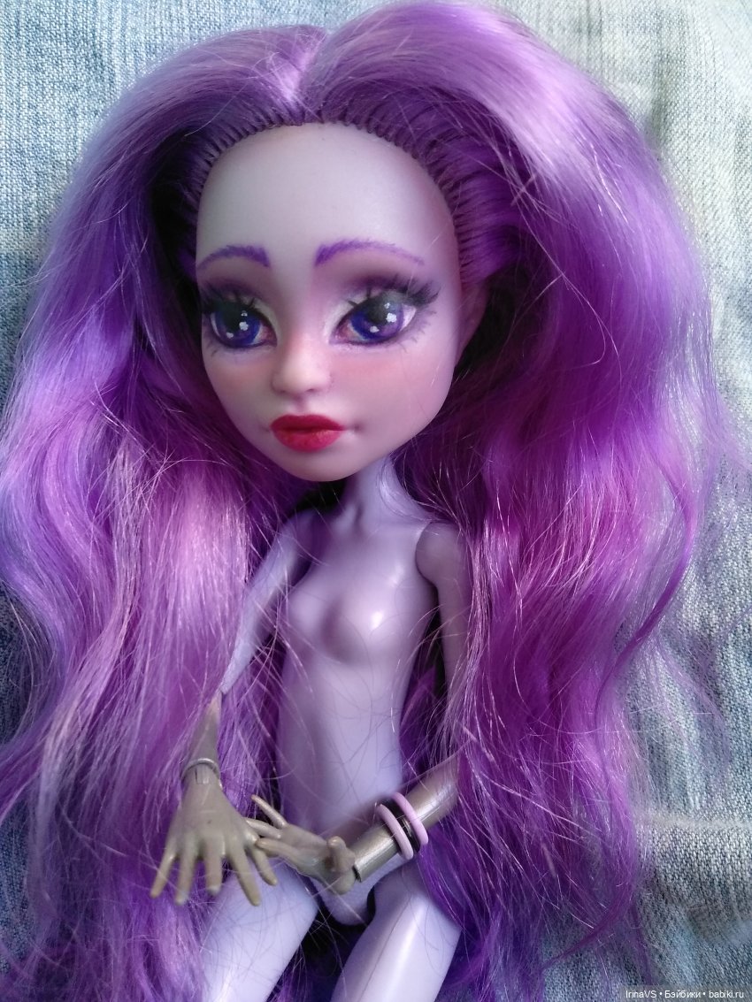 Мой первый ООАК (кукла Монстер Хай) (фото 2)