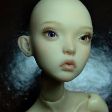 Глазки как коляски, только не катаются, а переливаются