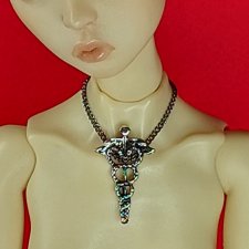 Кулоны для кукол