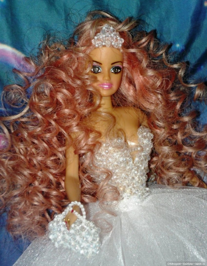 Да. Первый был  хрустальный