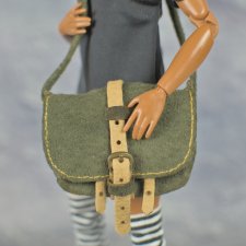 Замшевая сумка формата 1/6