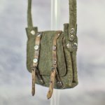 Сумка кожаная цвета хаки