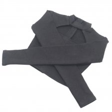 Лонгслив черный с вырезом