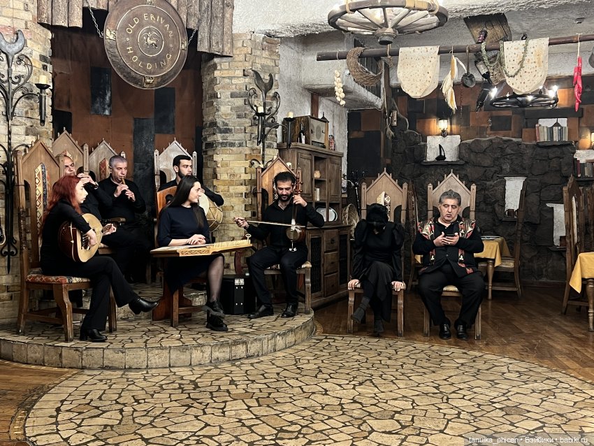 Путешествие кукол в Армению (фото 4)