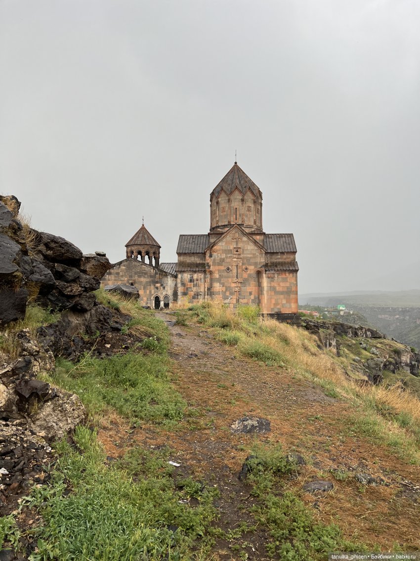 Путешествие кукол в Армению