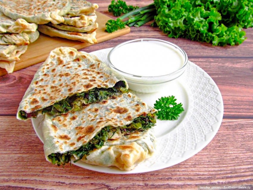 Как мы ГаРика и Нату армянской лепешкой накормили (фото 2)