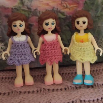 Дюймовочки