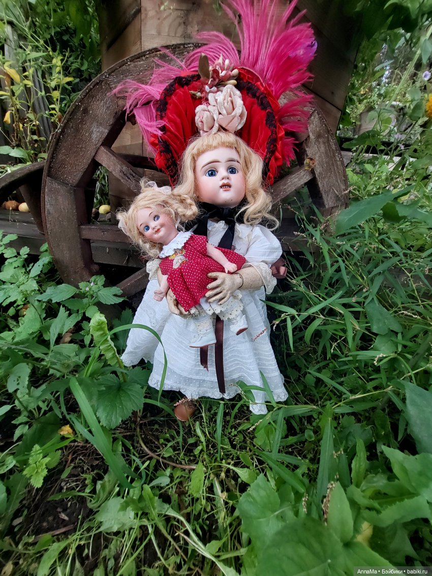 Две прогулки — Редкие антикварные куклы и реплики: воск