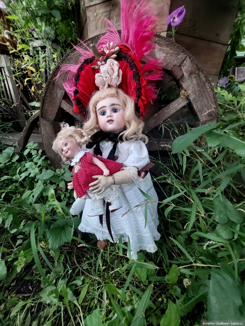 Две прогулки — Редкие антикварные куклы и реплики: воск