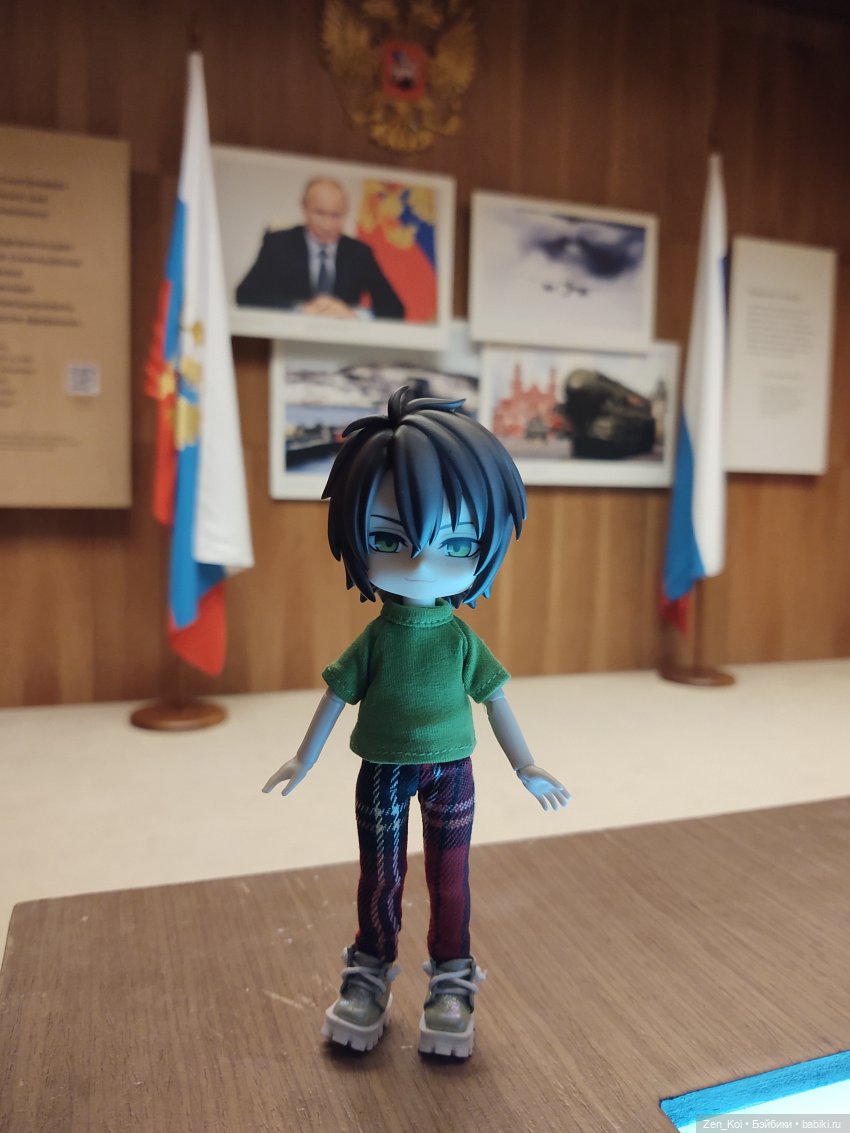 Прогулка на ВДНХ — Куклы Simontoys и Come4Free (Blind Box): Teennar