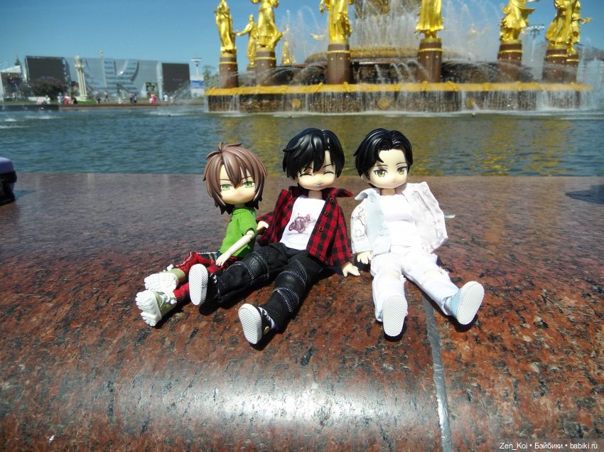 Прогулка на ВДНХ — Куклы Simontoys и Come4Free (Blind Box): Teennar (фото 2)