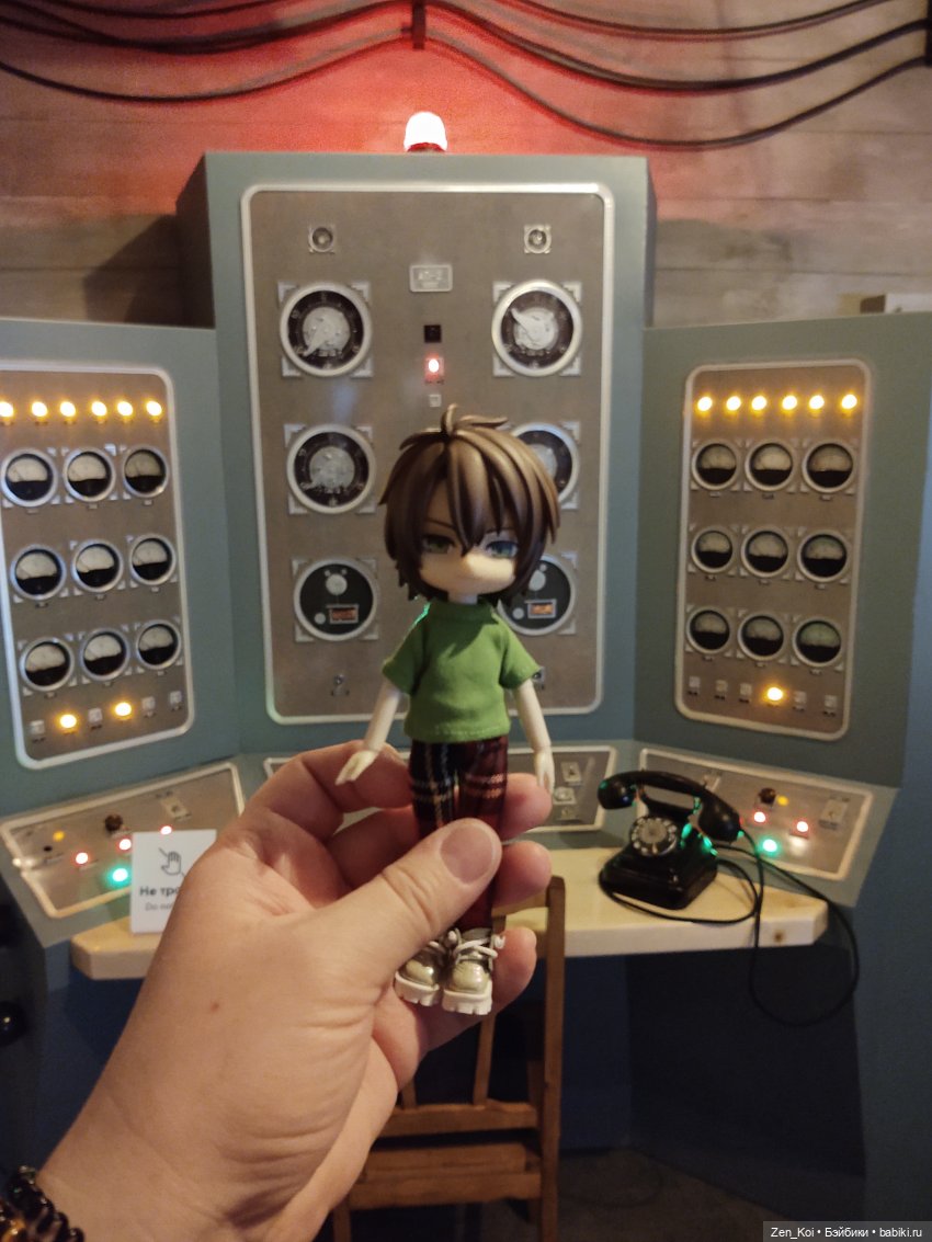 Прогулка на ВДНХ — Куклы Simontoys и Come4Free (Blind Box): Teennar