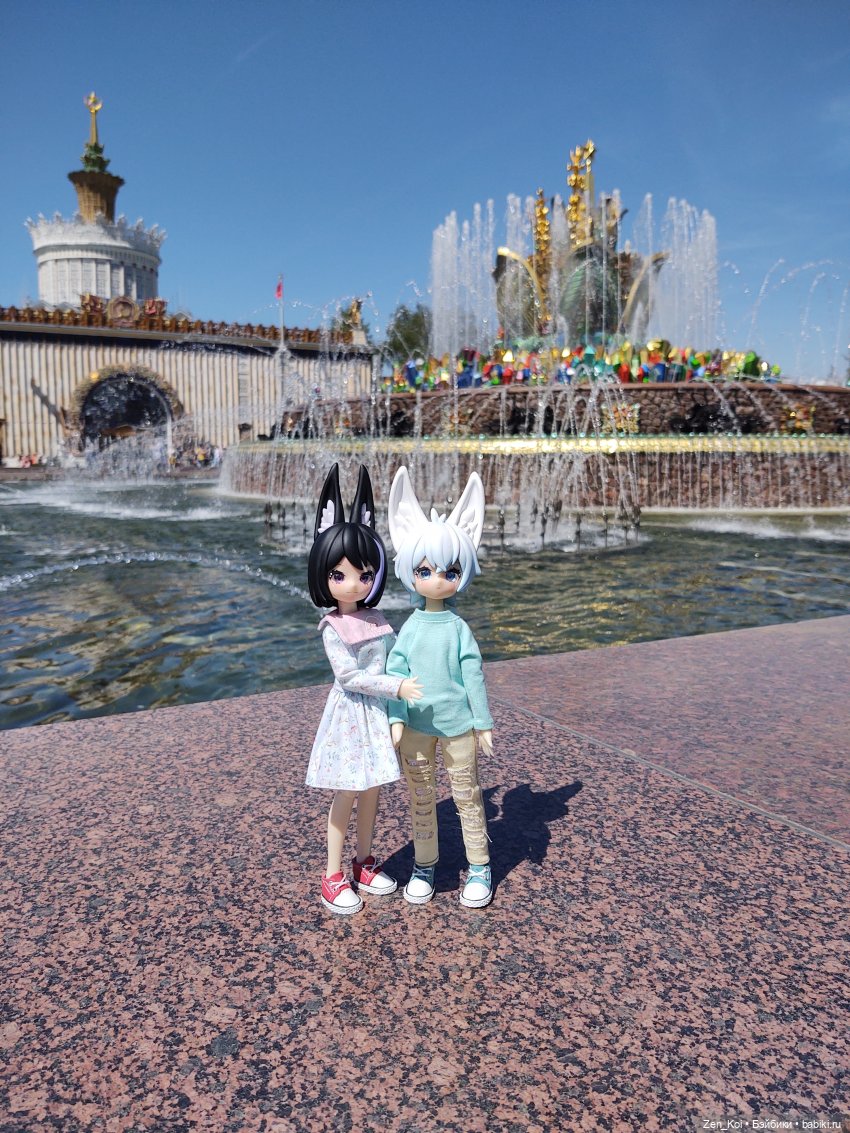 Прогулка на ВДНХ — Куклы Simontoys и Come4Free (Blind Box): Teennar (фото 3)