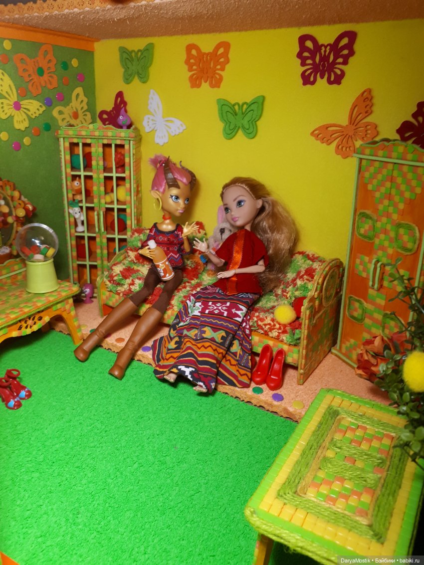 Много цвета в темном царстве