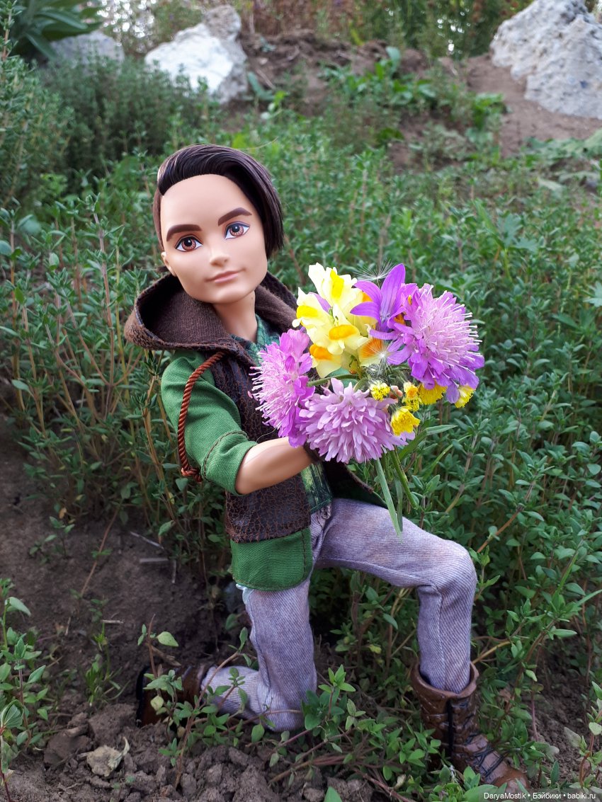 Частная жизнь Иззи — Куклы Monster High и Ever After High: G1 (фото 10)