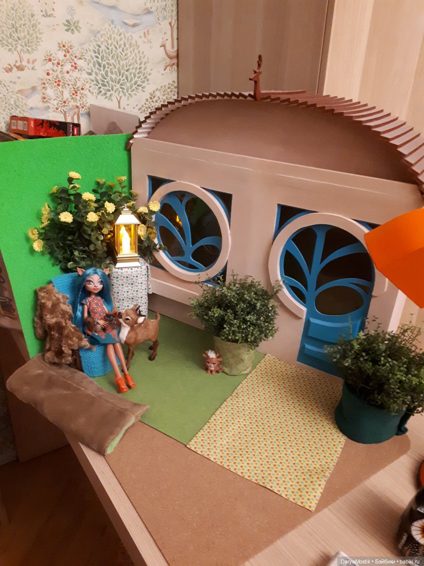 Частная жизнь Иззи — Куклы Monster High и Ever After High: G1