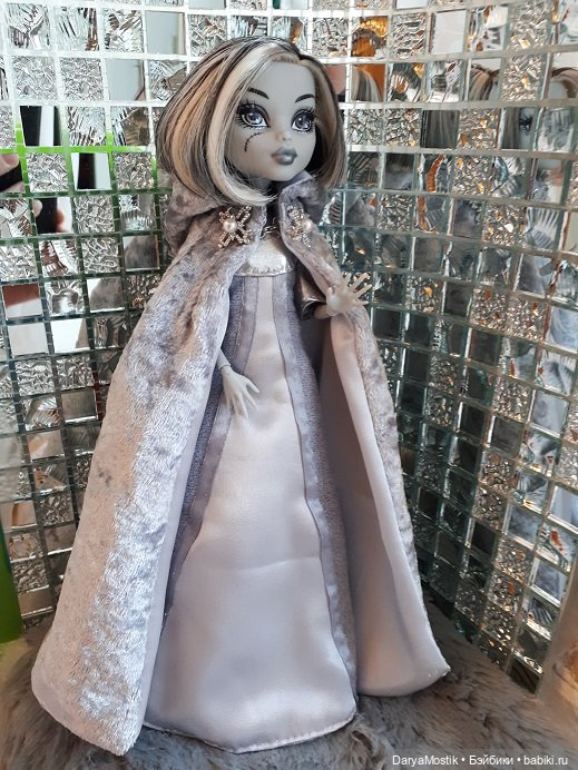 Пластиковое разноцветье — Куклы Monster High и Ever After High: G1 (фото 3)