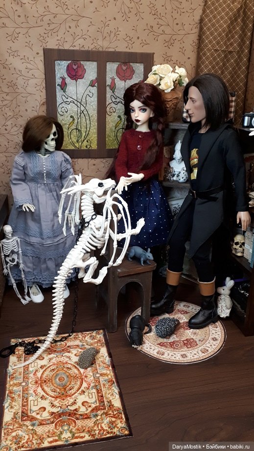Красота с подвывертом — Куклы