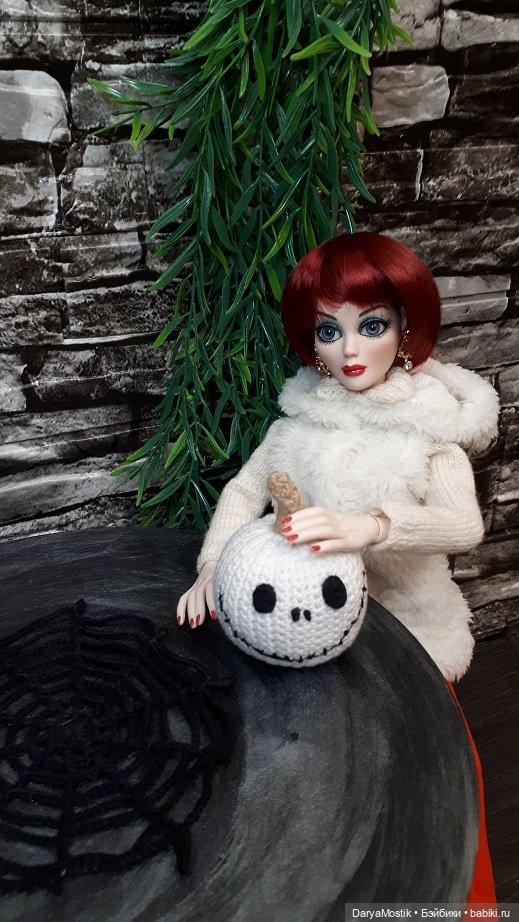 Красота с подвывертом — Куклы