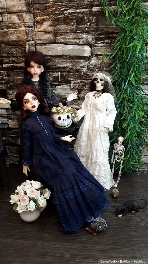 Красота с подвывертом — Куклы