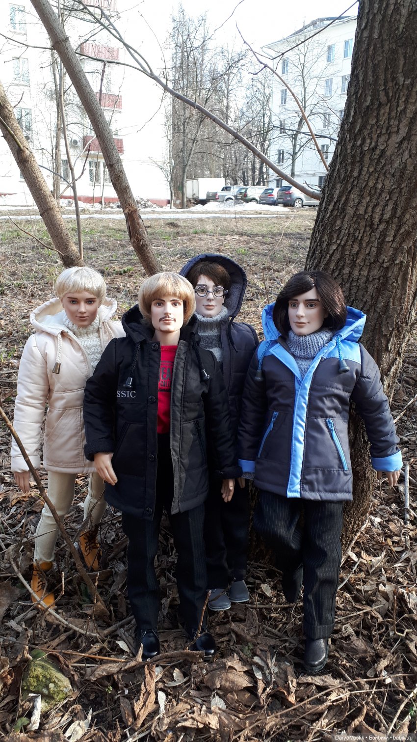 Тоннеры на природе — Куклы