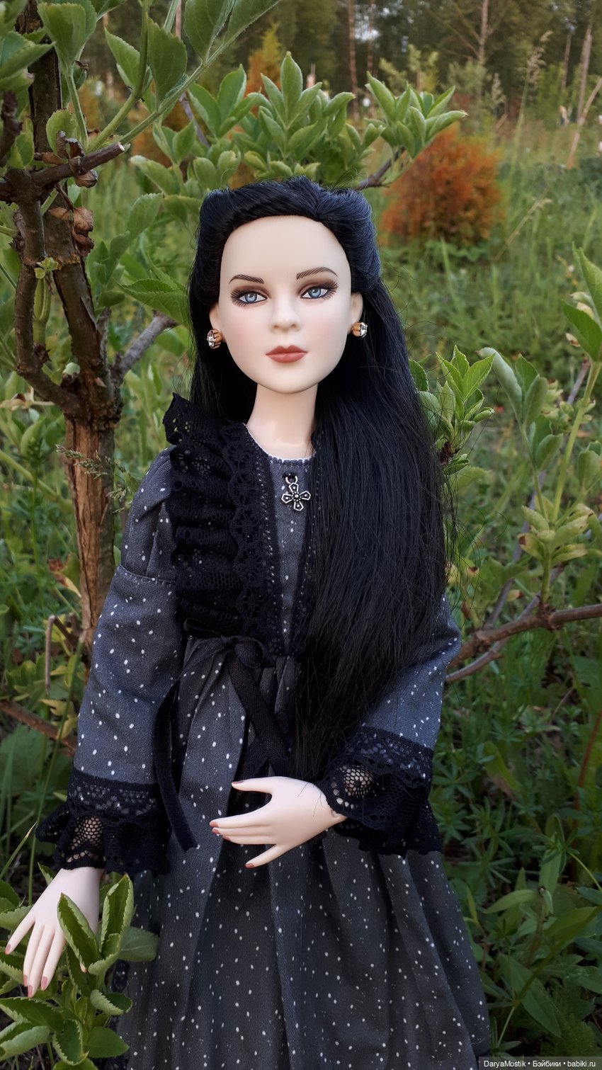 Тоннеры на природе — Куклы