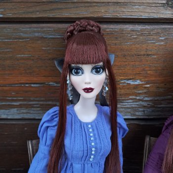 У каждого свое дело. Три.